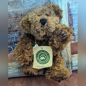 Vintage Boyds Bear "Everest" Plush Teddy Bear W Studded Collar